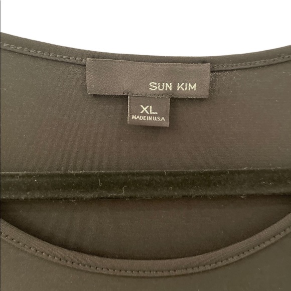 NWOT - black Sun Kim top with blue/grey snakeskin pattern detail on back - XL - Picture 3 of 6